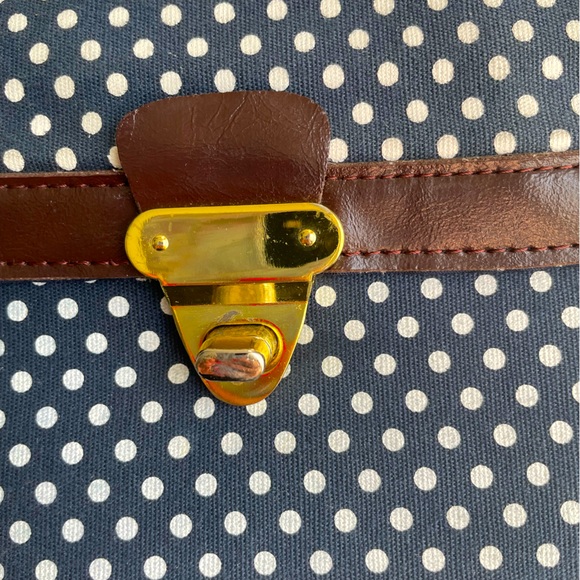 Urban Outfitters Navy Polkadot Retro Purse - Picture 11 of 11